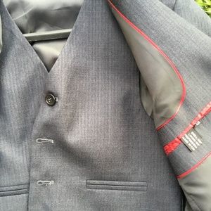 Boys 10 R Andrew Fezza Suit